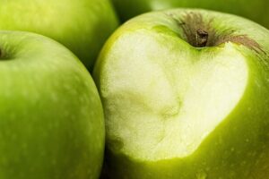 La pomme : Un coupe-faim naturel à avoir toujours sur soi